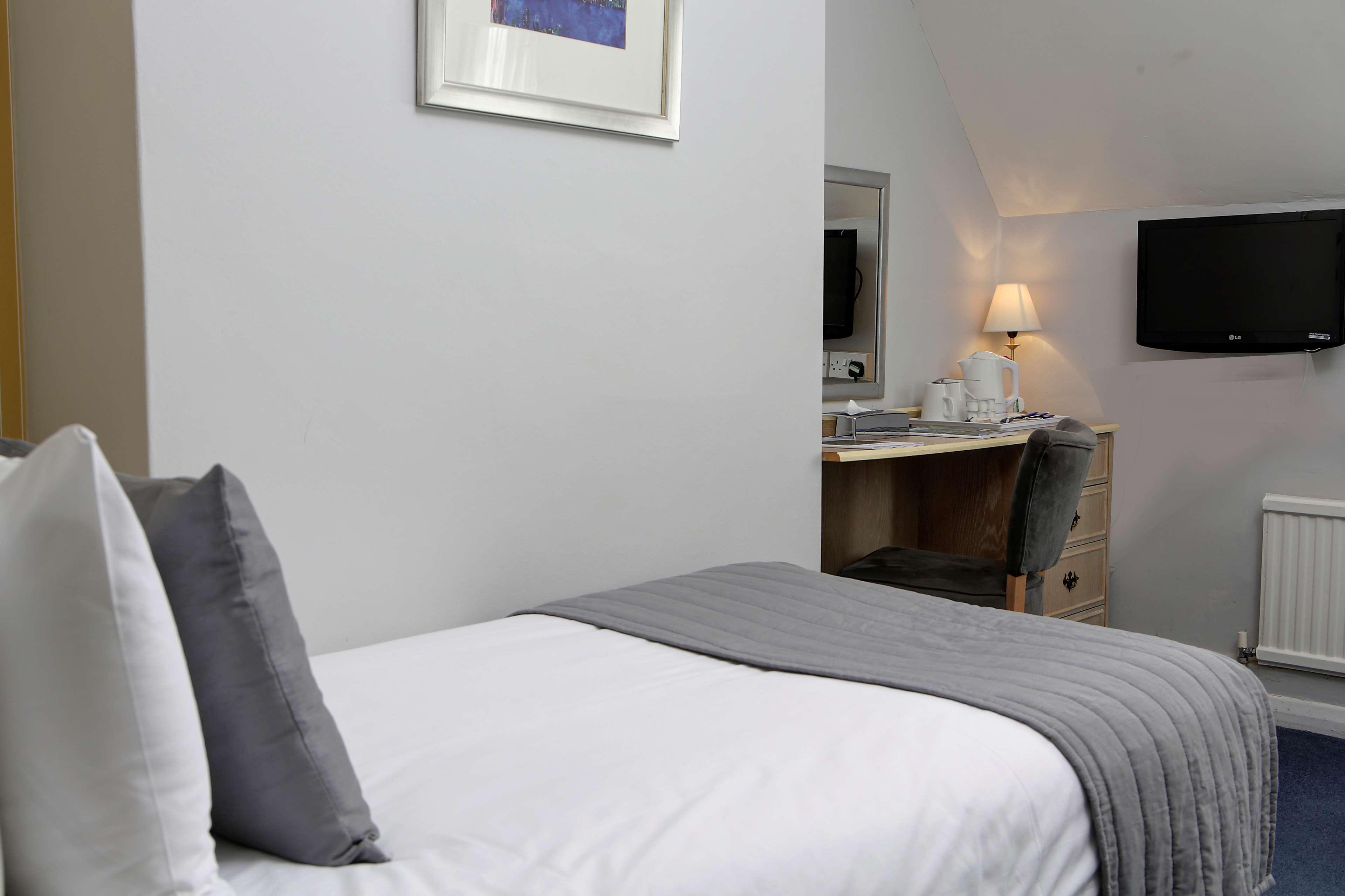 Best Western Reading Calcot Hotel Exterior foto