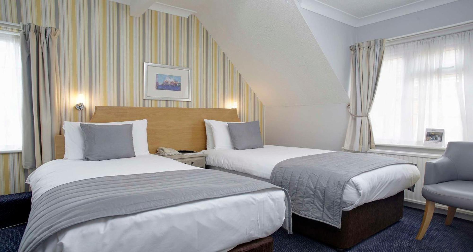 Best Western Reading Calcot Hotel Exterior foto