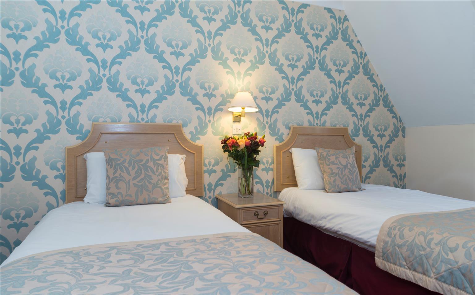 Best Western Reading Calcot Hotel Exterior foto